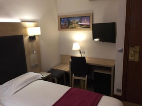 Hotel Renoir Saint German