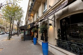 Hôtel Toujours