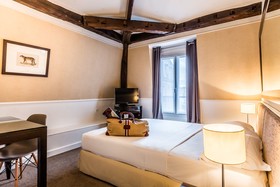 Hôtel Toujours