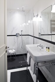 Hôtel Saint Pétersbourg Opéra