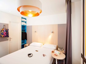 ibis Styles Paris Cadet Lafayette