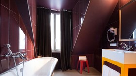Josephine Hotel