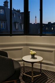 La Clef Champs-Élysées Paris