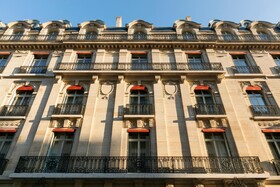 La Clef Champs-Élysées Paris