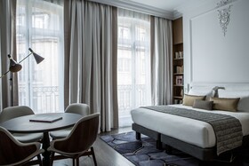 La Clef Champs-Élysées Paris
