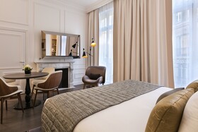 La Clef Champs-Élysées Paris