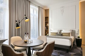 La Clef Champs-Élysées Paris
