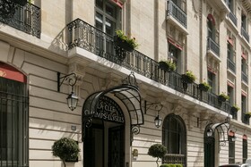 La Clef Champs-Élysées Paris