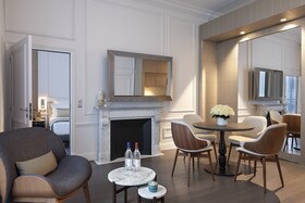 La Clef Champs-Élysées Paris