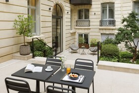La Clef Champs-Élysées Paris