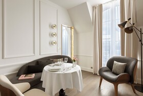 La Clef Champs-Élysées Paris