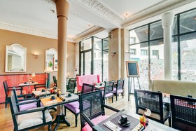 Hôtel Le 123 Elysées