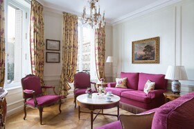 Le Bristol Paris