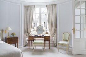 Le Bristol Paris