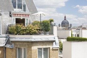 Le Bristol Paris