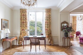 Le Bristol Paris
