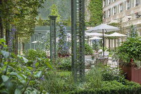 Le Bristol Paris