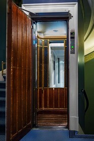 Le Dokhan's, Paris Arc de Triomphe, a Tribute Portfolio Hotel