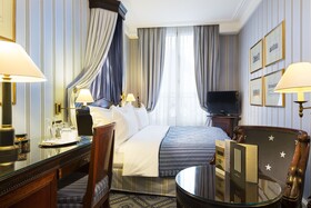 Le Dokhan's, Paris Arc de Triomphe, a Tribute Portfolio Hotel