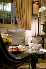 Le Dokhan's, Paris Arc de Triomphe, a Tribute Portfolio Hotel