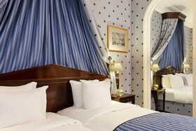 Le Dokhan's, Paris Arc de Triomphe, a Tribute Portfolio Hotel