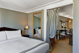 Le Dokhan's, Paris Arc de Triomphe, a Tribute Portfolio Hotel