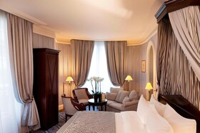 Le Dokhan's, Paris Arc de Triomphe, a Tribute Portfolio Hotel