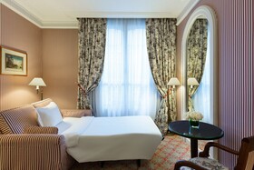 Le Dokhan's, Paris Arc de Triomphe, a Tribute Portfolio Hotel