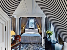 Le Dokhan's, Paris Arc de Triomphe, a Tribute Portfolio Hotel