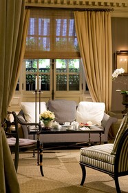 Le Dokhan's, Paris Arc de Triomphe, a Tribute Portfolio Hotel