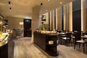 Le M Hotel Paris
