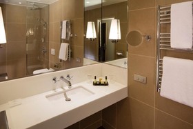 Le M Hotel Paris