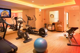 Le M Hotel Paris