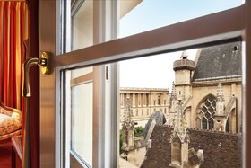 Le Relais du Louvre