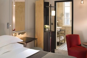 Les Matins de Paris