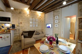 Les Patios du Marais Residence