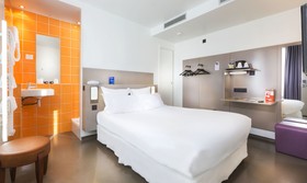 Libertel Canal St Martin