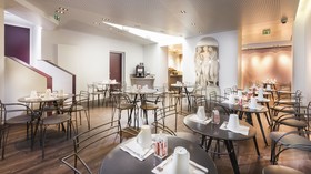 Libertel Canal St Martin