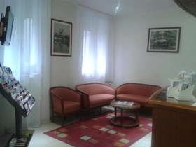 Hipotel Paris Lilas Gambetta