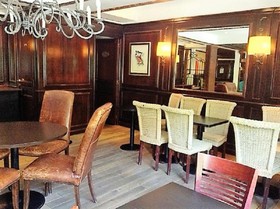 Hotel London