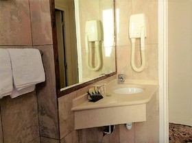 Hotel London
