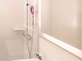 Mercure Paris Montparnasse Raspail Hotel