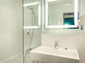 Mercure Paris Opera Grands Boulevards Hotel