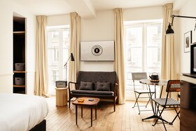 My Maison In Paris - Louvre