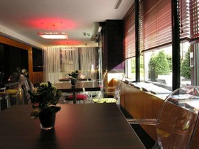 Hotel Nude Paris