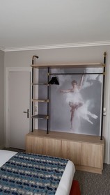 Hotel Nude Paris