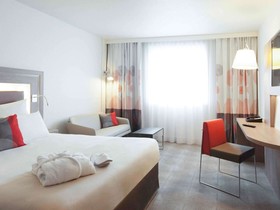 Novotel Paris 17