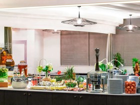 Novotel Paris 17