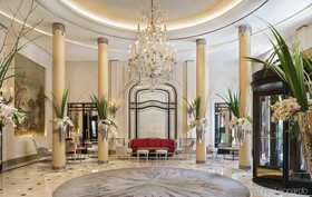Hotel Plaza Athenee