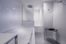 Rayz Private Suites